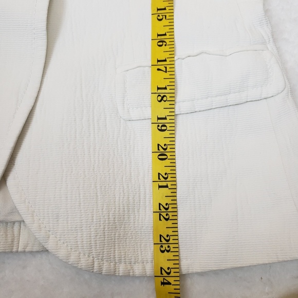 Armani Collezioni Blazer, sz 8. - Picture 8 of 8